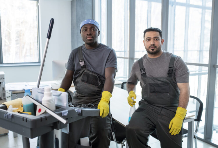 How to Build a Career in Cleaning and Maintenance